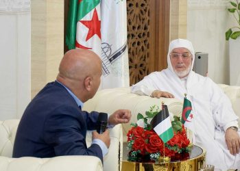 عميد جامع الجزائر: المجتمع الدولي شريك في إبادة الفلسطينيين