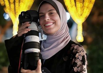 فاطمة حسونة…العدسة التي أبكت “كان”