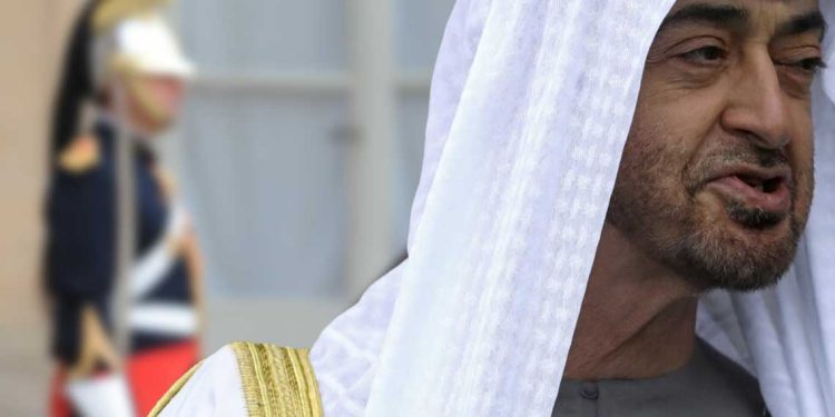 التلفزيون الجزائري يفتح النار على “الدويلة المصطنعة”