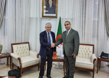 سونلغاز تبحث مع شركة “ماتيلاك” اللبنانية تصنيع المحولات الكهربائية