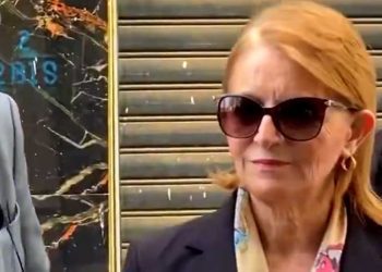 مداحي: السياحة خيار استراتيجي للتنمية وخلق الثروة