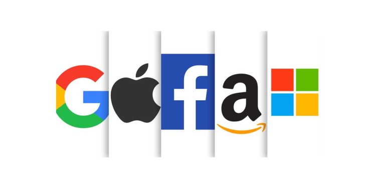 شركات التكنولوجيا الكبرى تحت مجهر ترامب