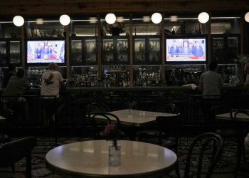 الأسواق العالمية ترتجف بعد قصف واشنطن للمواقع النووية الإيرانية