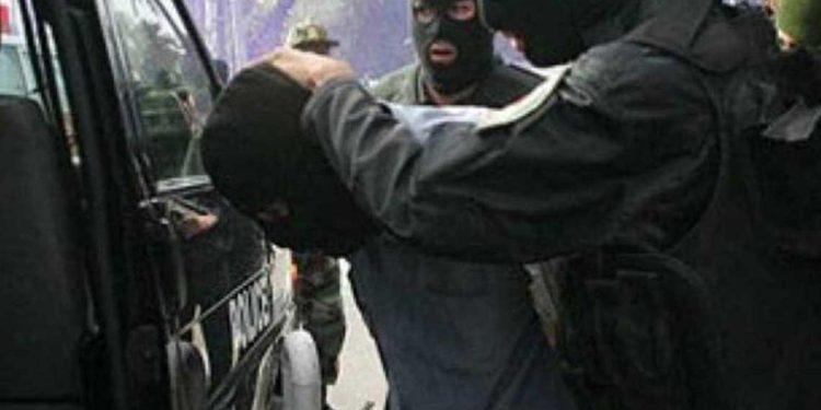 نشر الشائعات…الأمن الإيراني يكشف خلايا تجسس