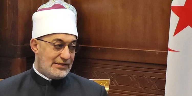 الجزائر ومصر تبحثان توطيد التعاون في المجال الديني والفتوى
