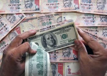 الروبية الهندية تحت الضغط: تصاعد أسعار النفط يربك الاقتصاد