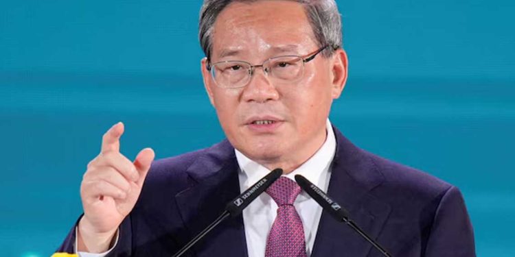 اقتصاد عالمي حذر: الفيدرالي يترقب، والصين تعد بنمو مستقر