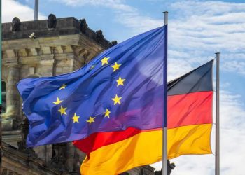 ثقة المستثمرين تعود إلى جنوب أوروبا وألمانيا تستعد للانتعاش