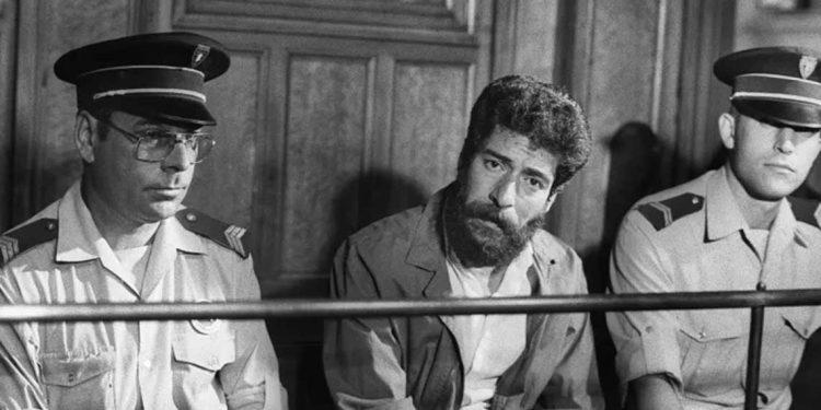 القضاء الفرنسي يبتّ في مصير أقدم سجين سياسي في العالم