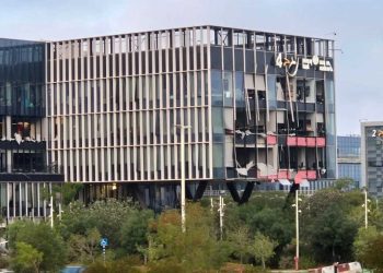 ضربة إيرانية على “حديقة الفضاء السيبراني” وافشال محطط لاستهداف عراقتشي في طهران