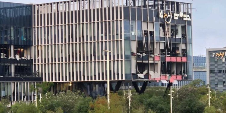 ضربة إيرانية على “حديقة الفضاء السيبراني” وافشال محطط لاستهداف عراقتشي في طهران