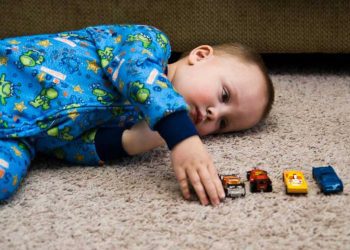 خطة وطنية للتكفل بالأطفال المصابين بالتوحد