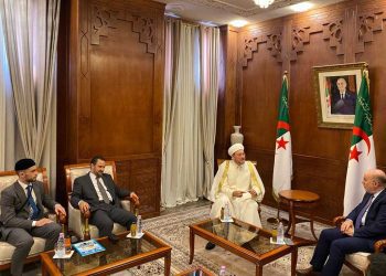 الجزائر وروسيا تبحثان سبل التعاون في الشأن الديني