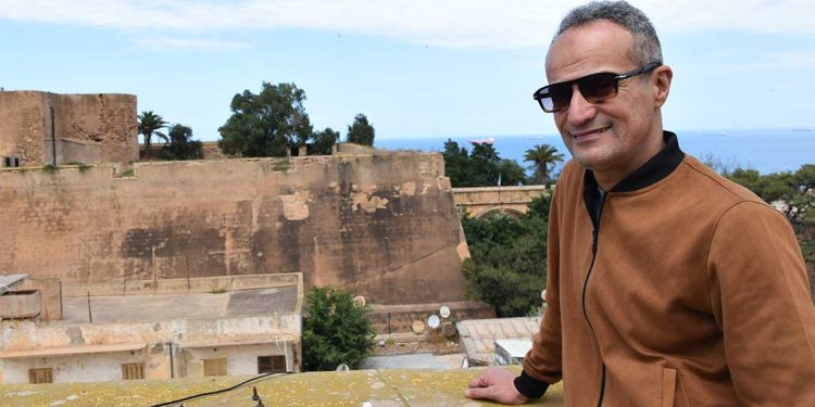 صابر الهواري في ضيافة “الصحفي”: حين يُغني الطرب الوهراني بلغات العالم