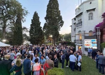 من روما إلى الجزائر…احتفال “لا ريبوبليكا” يوحّد الثقافات