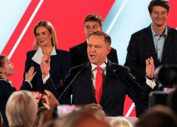 بولندا تعيد خلط أوراقها السياسية…ناوروتسكي يفوز بالرئاسة