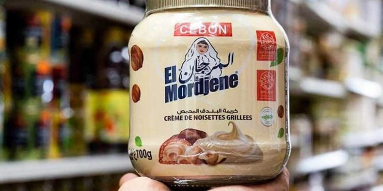 نوتيلا المرجان…رمزًا لتناقضات العولمة