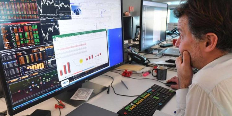 تزايد التوترات يضغط على الأسواق: تراجع أوروبي وارتفاع في أسعار النفط