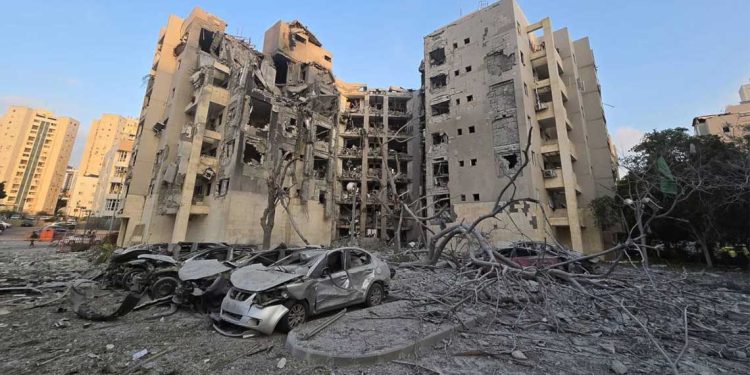 هدنة متعثّرة: متى بدأ وقف إطلاق النار بين إيران و”إسرائيل”؟