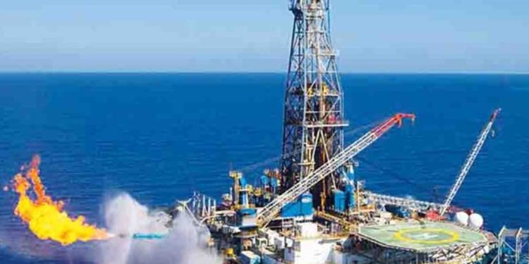 مصر تُعزز إنتاج الغاز بـ60 مليون قدم مكعب إضافية من “ظهر 6”