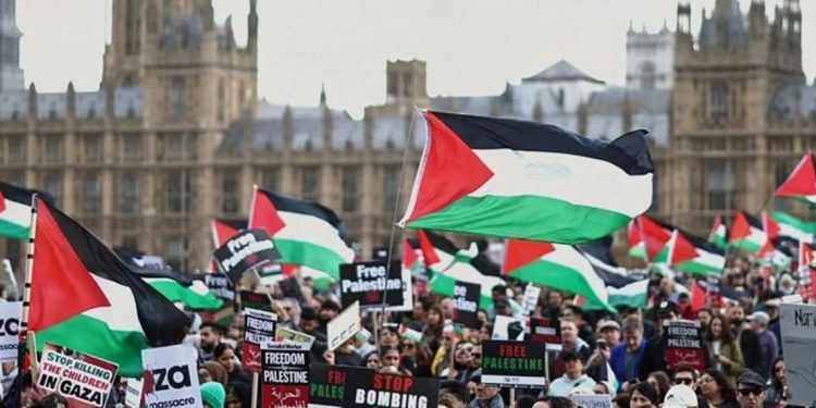 80 ألف متظاهر في لندن ينددون بحرب الابادة في فلسطين