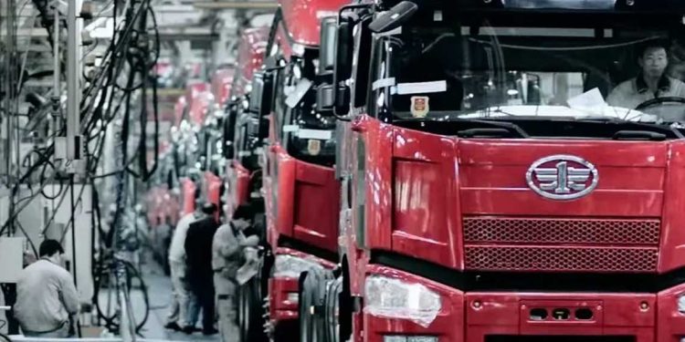 ألجيريا فاو تركس إندستريز …شراكة صناعية لتعزيز إنتاج الشاحنات