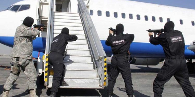 الحرس الثوري الإيراني يُطيح بشبكة تجسّس للموساد