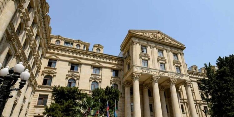 أردوغان يدعو إلى الحوار بين روسيا وأذربيجان