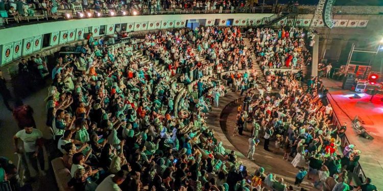 الصيف الموسيقي يعود إلى الكازيف بــ” إيقاعات بلا حدود”