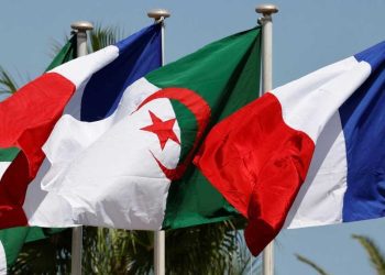 الجزائر ترد بالمثل على انتهاك فرنسا للاتفاقيات الدبلوماسية