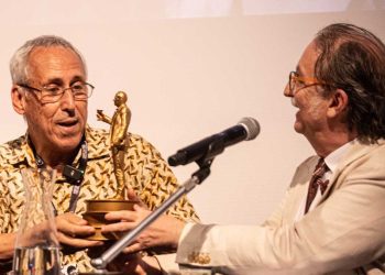 تكريم بوجمعة كراش بجائزة “فيتوريو بواريني 2025” لإسهامه في صون التراث