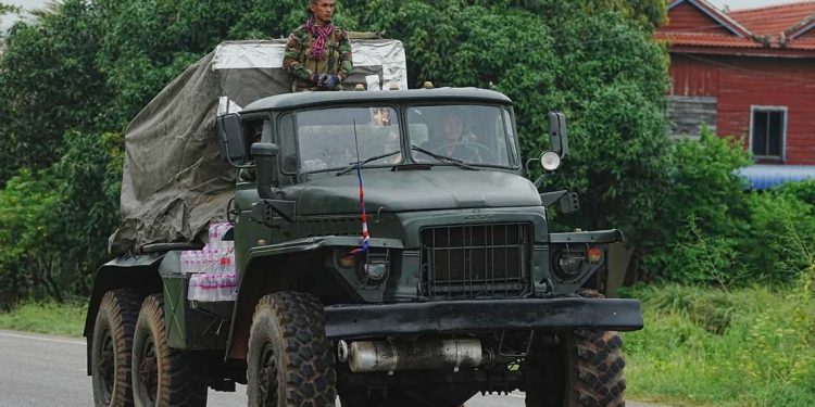 تايلاند وكمبوديا..قصف متبادل رغم دعوات وقف إطلاق النار