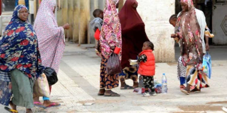 ترحيل المهاجرين غير النظاميين…حملة إعلامية ممنهجة ضد الجزائر