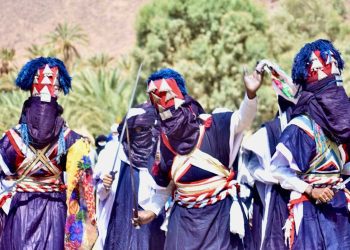 “سبيبا”… رقصة السيف التي تربط أبناء أزجر بذاكرة الانتصار والهوية