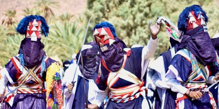 “سبيبا”… رقصة السيف التي تربط أبناء أزجر بذاكرة الانتصار والهوية