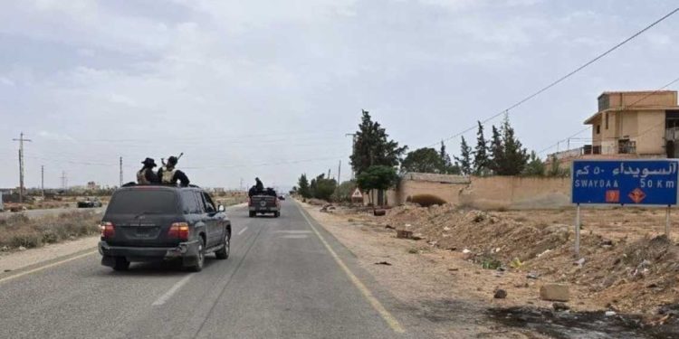 سوريا…اشتباكات دامية بين فصائل درزية وعشائر البدو