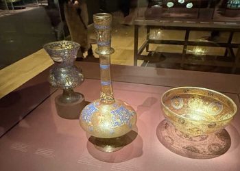 متحف اللوفر يحتفي بالمماليك