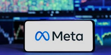 مهندس مصري يقود شركته إلى أحضان “ميتا”