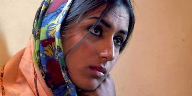 عودة نظيرة عبيد لوشاعة ببطولة سينمائية تعيد مأساة الصحراء الغربية إلى الواجهة