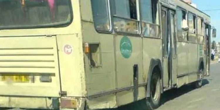 اجتماع وزارة النقل…تفاصيل سحب الحافلات المتهالكة