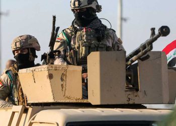 القوات العراقية تلاحق فلول “داعش” في صحراء نينوى