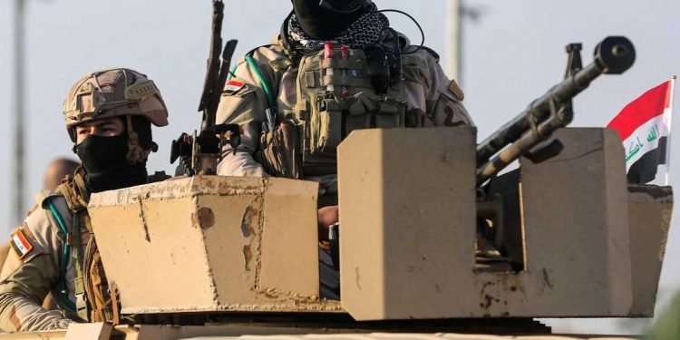 القوات العراقية تلاحق فلول “داعش” في صحراء نينوى