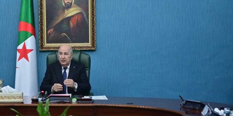 تبون يعلن إجراءات عاجلة بعد مأساة سقوط الحافلة