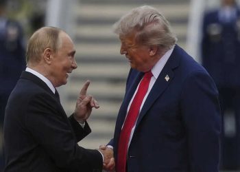 ترامب يدعو أوكرانيا للتنازل عن أراضٍ لروسيا