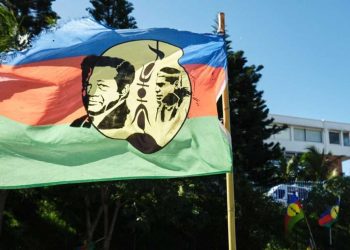 جبهة التحرير الوطني (FLNKS) تؤكد تمسكها بالاستقلال عن فرنسا