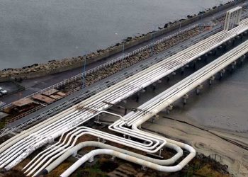 هنغاريا: هجوم أوكراني يستهدف خط “دروجبا” لنقل النفط الروسي