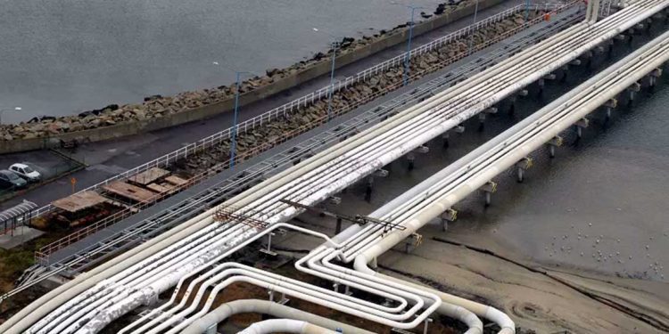 هنغاريا: هجوم أوكراني يستهدف خط “دروجبا” لنقل النفط الروسي