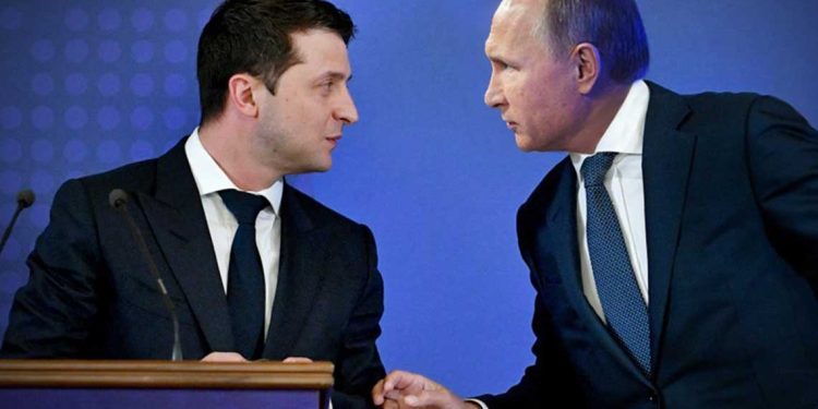 ترامب يعلن بدء الترتيبات لعقد لقاء بين بوتين وزيلينسكي