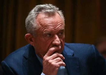 كينيدي الابن يريد منع ادخال مواد كيميائية إلى الغذاء الأمريكي