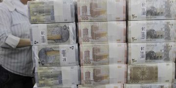 سوريا تحذف صفرين من عملتها وتطرح أوراقاً جديدة